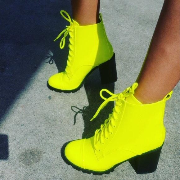 🚨ON SALE//Festival Szn//NeonYellow bootie - Picture 5 of 5